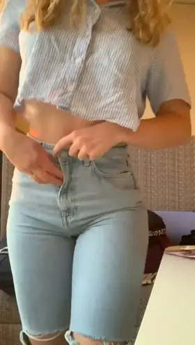 big booty chick+FREE ONLYF4NS ! 💋 SPH✅ / all other fetish✅ Custom requests ✅ SEX TALK & more