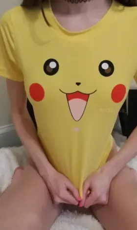 A titty drop before class