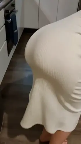 It's hard to keep my ass contained