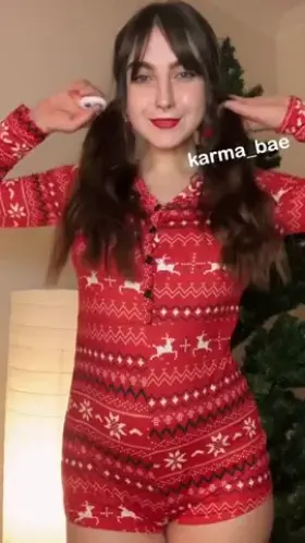 Nice titties🍈🍈