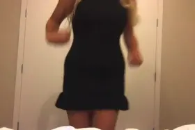 strip tease :) (F) (20)