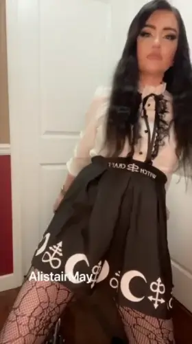 Do you like my goth booty in fishnets ?🥰