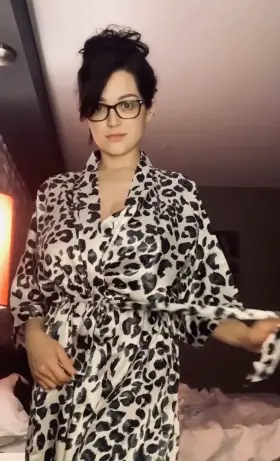 Never gets older Reveal