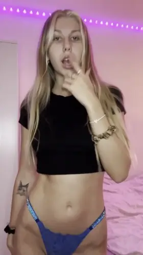 Would anyone sill bang me without my make up on?