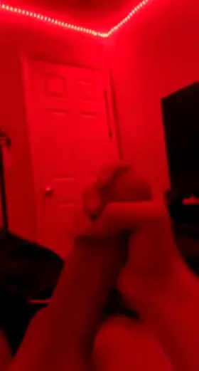 Anyone wanna help me? 😏