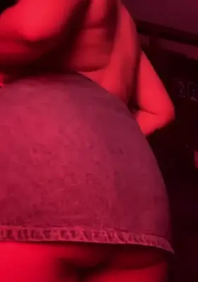 [selling] Available for [pic] [vid] [cam] [sext] [snp] [rate] [gfe] [kik] [skype] Snapchat CH4RLOTTE889 Kik MINNIE.CHAR666