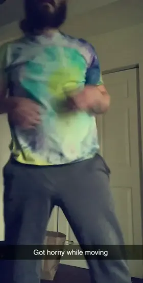 Strip and stroke 👅💦