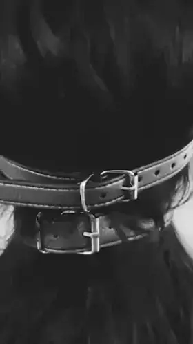 Join our Free OnlyFans for a limited time for all things kink 🖤🍑⛓