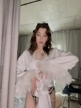 I'm tiny but my sex drive is not, try it?