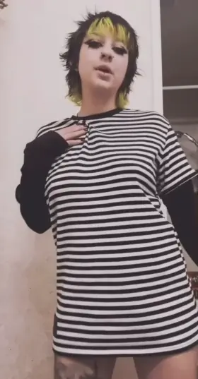 My first time doing an edit like this, do you like my body?