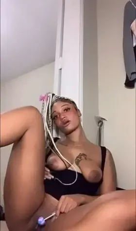 was told to go get a dollar store sucker like the cheap n***** mom I am & rub it on my cheap , ratchet section 8 n***** pussy 🥰👅 KIK// FineAssSub