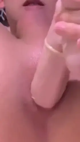 Subscribe to my free onlyfans 🥺 only if u want ❤️