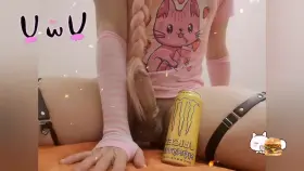 Which one is your favourite booty pic? 👀