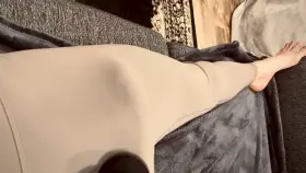 Turns out, Lululemons are the BEST long underwear to keep warm now that the days are getting colder. I thought I’d warm myself up after a long day at work 💦💦💦