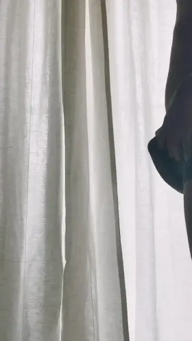 Kiss it to make me hard