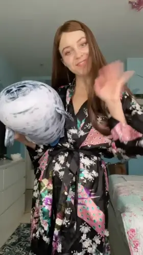 sorry if this gif is too long but watch till the end … i have a magic seal 🦭 that turns me fully naked 🙈✨