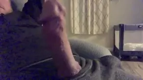 Shaking my big fat cock hands free 😈🍆