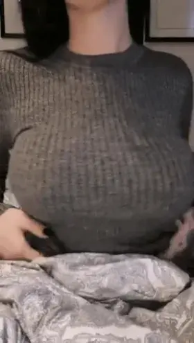 DO YOU LIKE BiG TITY (free album in the comments )