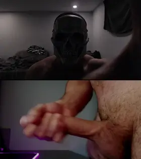 This hot as fuck Twitch streamer tho 🥵