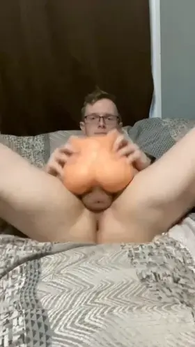 Me alone half ;) I love thrusting up I go faster with someone on top