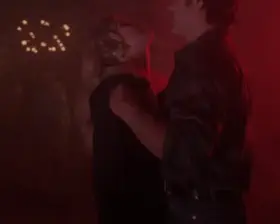 Sheryl Lee shedding her dress in the Twin Peaks movie