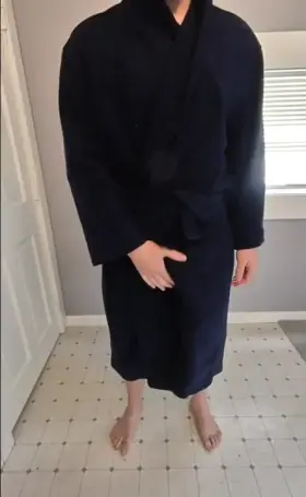 Do you prefer: the top half, bottom half, or the full reveal at the end? 😊