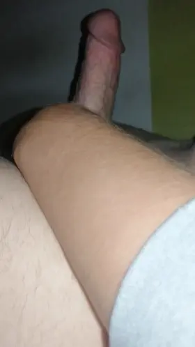 How to put on a condom [M]