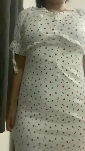 FREE! 23F. Asian girl with a big booty and perky titties👀👅 FREE profile so cum say hello (link below)