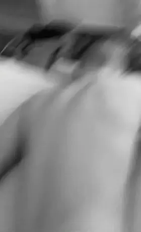 love to make his ass jiggle with these 7 inches 🥵😍