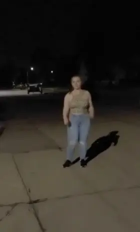 My titties wanted to say hello on my walk 😘