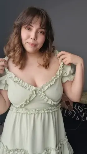 Do you like thicc latina drops? 🍒