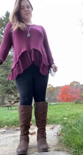 I love how my ass looks in black 🖤