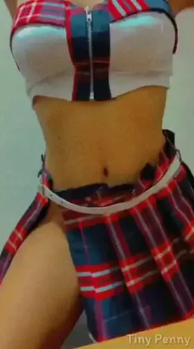 Oops! 🙊 (f19)(OC)