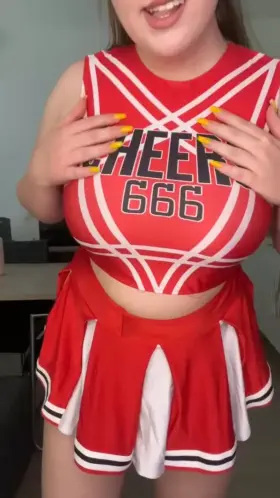can a thick 19yo cheer you up today?