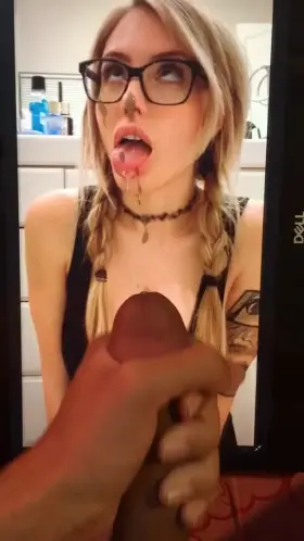 She’s looking so hot with her tongue out