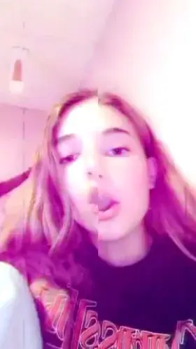 Backwoods is the best way to smoke change my mind 🤷🏼‍♀️