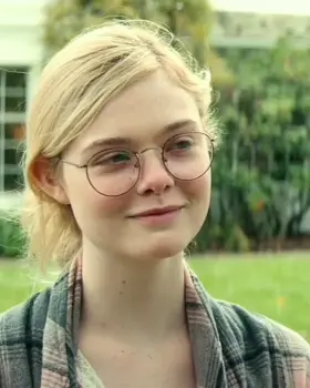 Elle Fanning is too cute