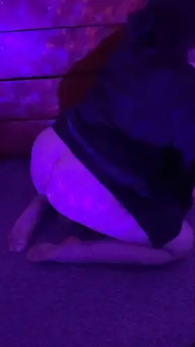 look at this thicc slut, don’t you think she needs some punishment?~🖤