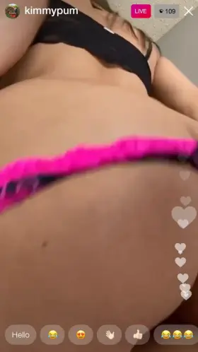 Insta LIVE Who wants to replace her dildo?💦😍