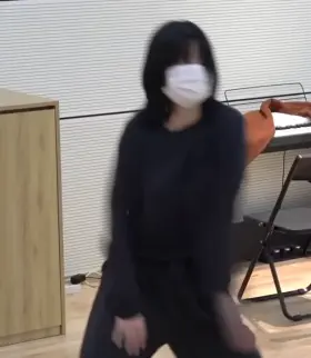Twice Momo's large boobs jiggling and getting squished!