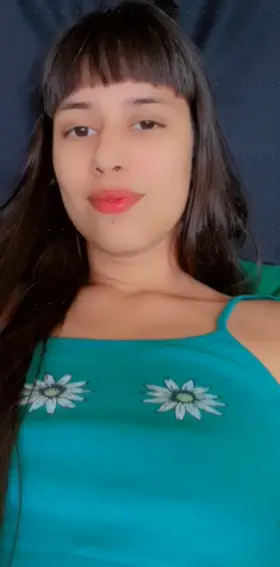 I recommend that you kneel in the presence of the big cock of an alpha goddess like me 💅🏽 come on, be obedient