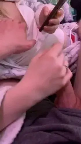 This is literally me scrolling through Reddit replying to everyone’s messages 😉