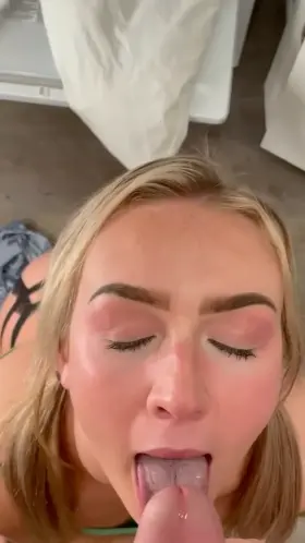 Blonde Blowjob Cumshot Facial