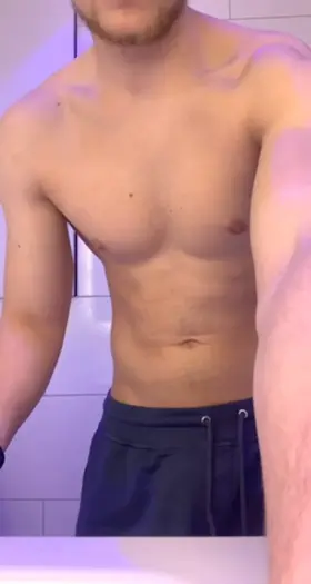 I want to share my boyfriend with someone