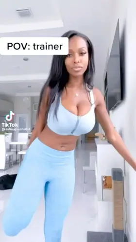 POV You are the trainer of a perfectly shaped woman with big tits 🍈💦💯