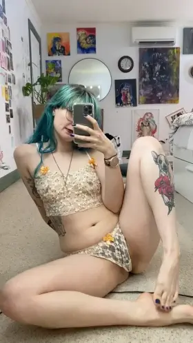 My favourite little set, you like?