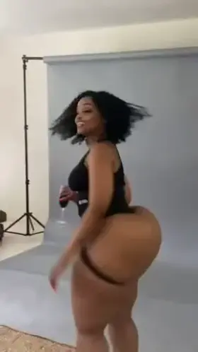 Breakfast, Lunch & Dinner is served