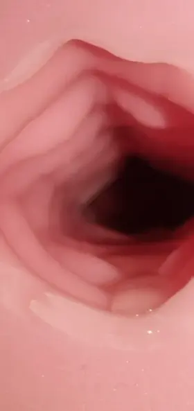 My first attempt at an internal creampie shot with Emelie