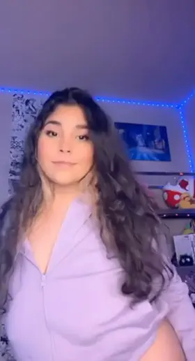 But would you send me nudes back?