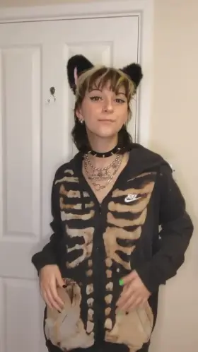 who wants to become my new owner? 😻